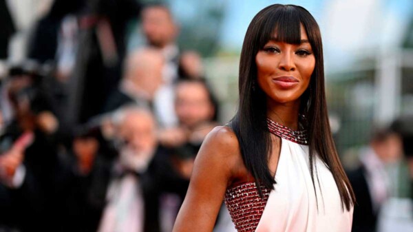 Naomi Campbell se convierte en madre por segunda ocasión a los 53 años