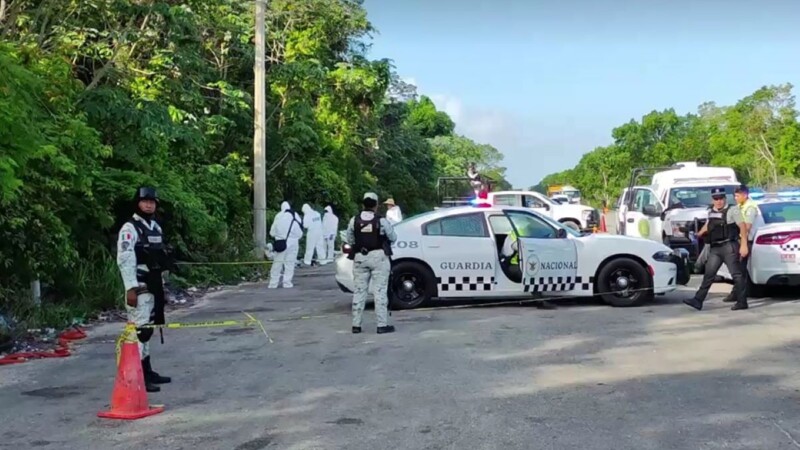 Hallan otro cadáver embolsado en la carretera Felipe Carrillo Puerto-Tulum