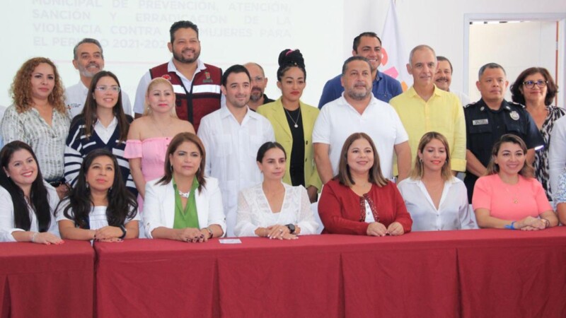 "Las niñas y las mujeres en Cancún no están solas": Ana Paty Peralta