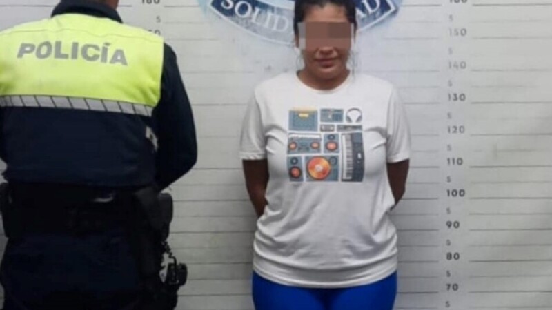 En Playa del Carmen detienen a venezolana con documentos falsos