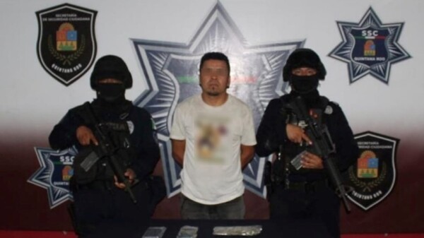 Detienen a taxista de Cancún por delitos contra la salud