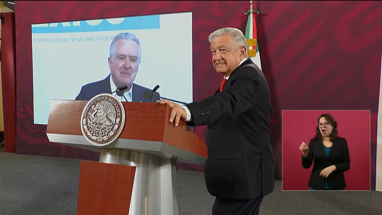 Lágrimas de cocodrilo del aspirante perdedor de varias elecciones en el PAN, Santiago Creel Miranda.