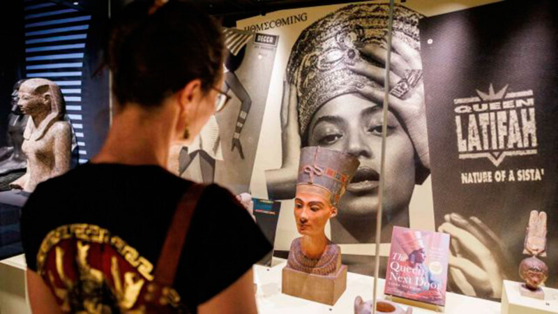 Beyoncé formar parte de exposición en Egipto y causa indignación