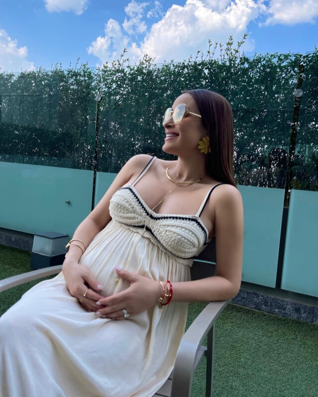 Cynthia Rodríguez y Carlos Rivera lograron embarazarse gracias a la fecundación in vitro