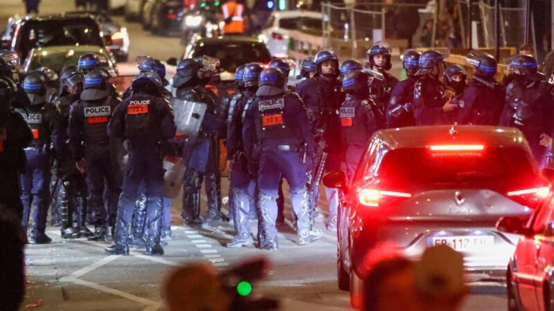 Disturbios en Francia dejan 719 detenidos y 871 incendios.