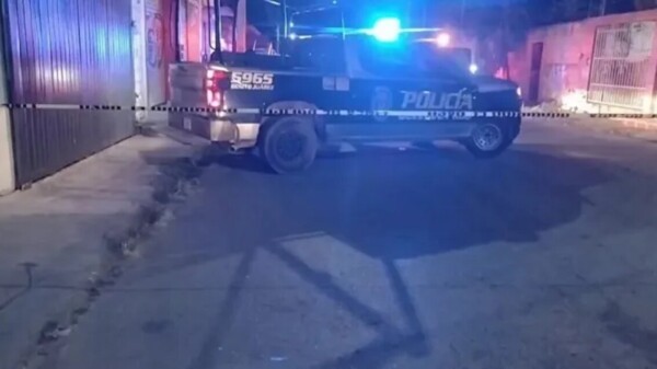 Un muerto y dos heridos en ataque a balazos en un taller de la Región 235 de Cancún