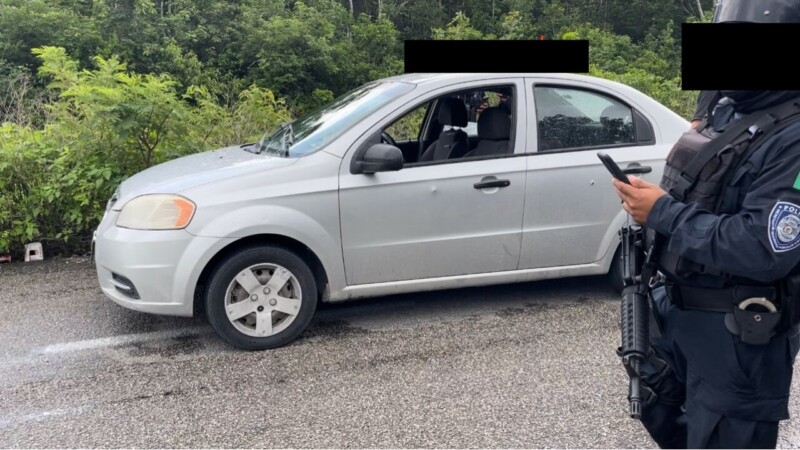 Emboscan a policías en Tulum; saldo de un fallecido y dos heridos