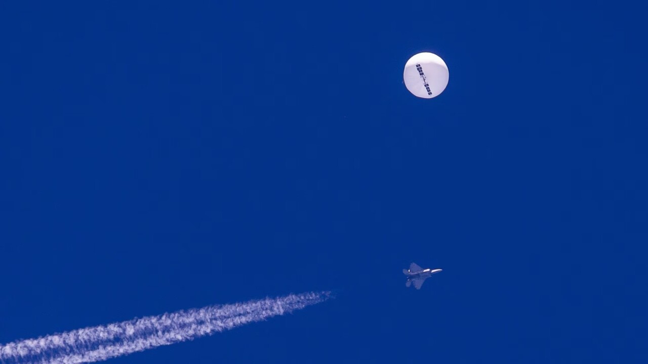 El globo chino que cruzó los cielos de Estados Unidos y fue derribado el pasado mes de febrero.