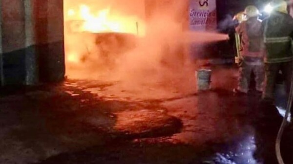Deja al menos 8 muertos un incendio en la Central de Abasto de Toluca