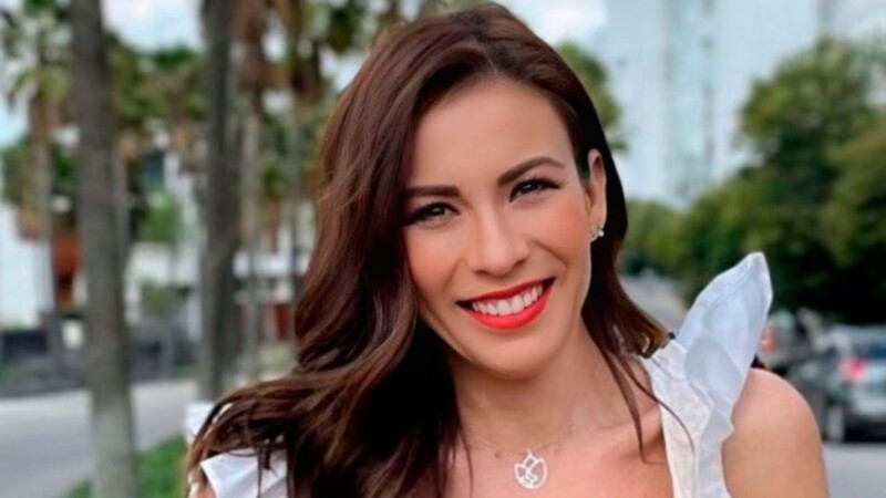 Ingrid Coronado se abre al amor y presume novio