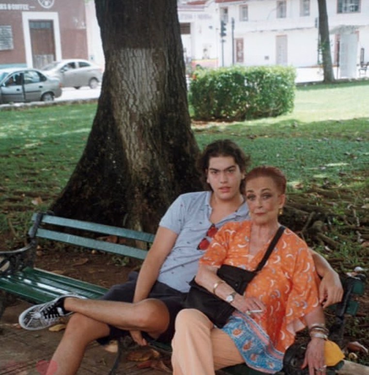 José Emilio Fernández Levy vende tacos de canasta para sobrevivir