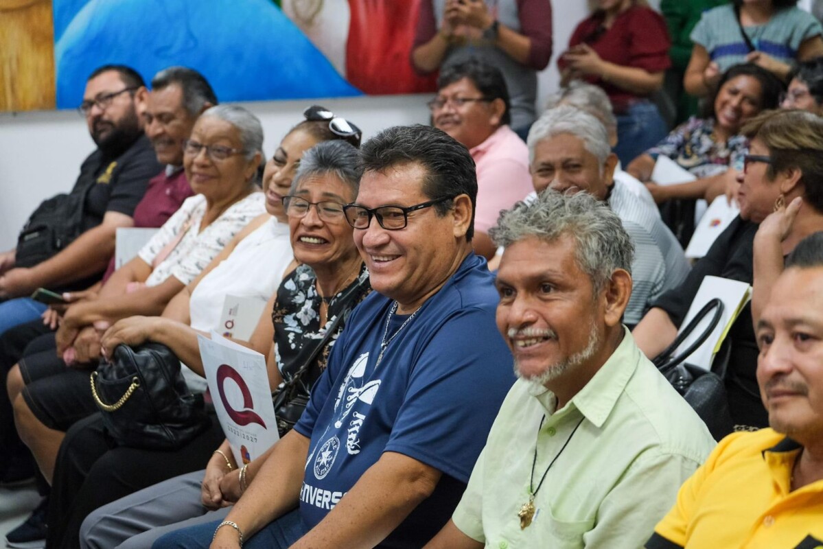 Mara Lezama valora y reconoce el trabajo del personal de apoyo a la educación