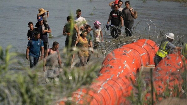 Aceptará EU como refugiados a migrantes desde México