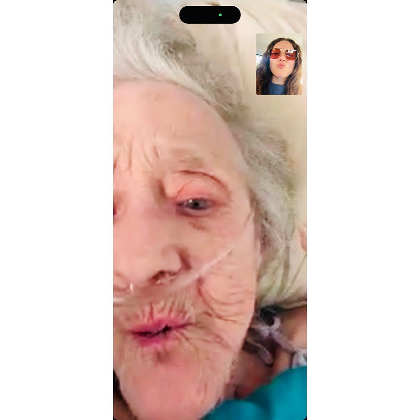 Muere familiar de Jesse & Joy antes de que ellos salgan a cantar