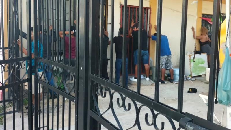 Rescatan en Playa del Carmen a 20 menores que eran esclavizados, hay dos detenidos