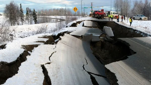 Sacude fuerte sismo a la Península de Alaska