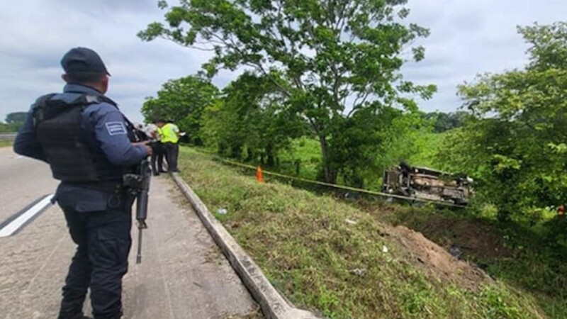 Tragedia de inmigrantes en Tabasco; fallecen cinco en un accidente carretero