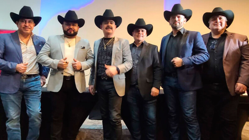 Tras veto, Los Tucanes de Tijuana regresan a su ciudad natal