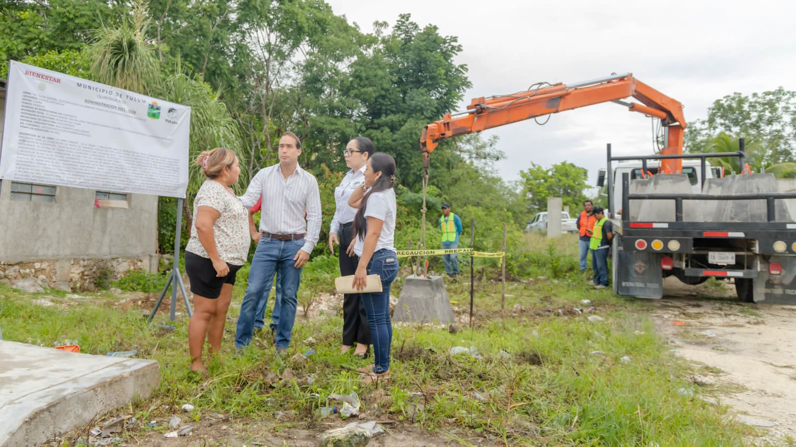 Diego Castañón activa obra que ampliará el alumbrado público en Manuel Antonio Ay; 651 habitantes se beneficiarán con electrificación y alumbrado público.