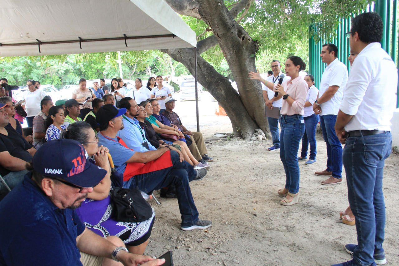 Ciudadanía supervisará construcción de avenida Politécnico: Ana Paty Peralta; la presidenta municipal acudió a la conformación del comité de contraloría social.