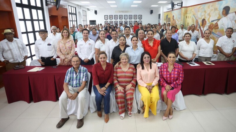 La mejor manera de gobernar es escuchar, sumar y trabajar unidos: Ana Paty Peralta