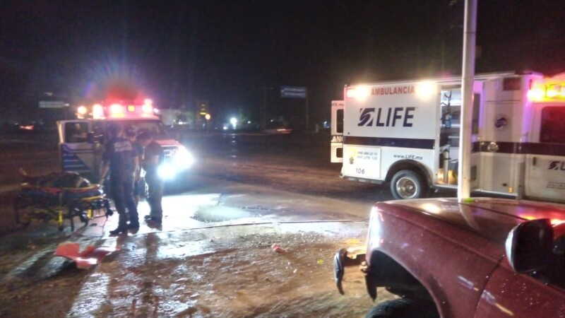 Aparatoso accidente carretero a la altura de Bahía Petempich