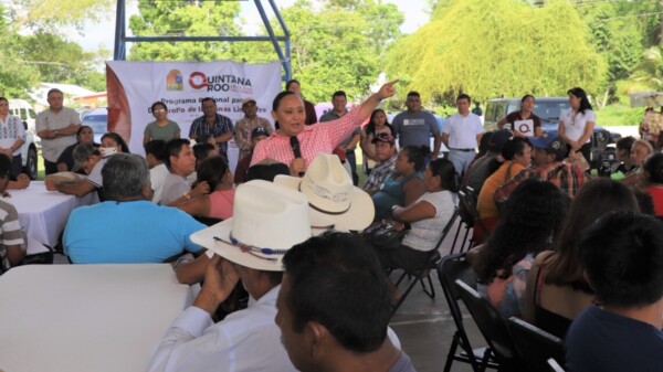 Gobierno de Mara Lezama impulsa el desarrollo escuchando y atendiendo a quintanarroenses de la zona limítrofe