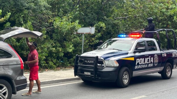 Hallan cuerpo en la Laguna Nichupté en la Zona Hotelera de Cancún