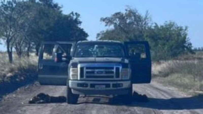 Marinos repelen ataques armados y abaten a 10 delincuentes en Tamaulipas