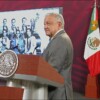 Ironiza AMLO con campaña contra Libros de Texto