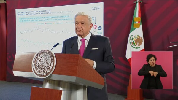 “Utilizaron encuestas para imponer a Calderón y a Peña”