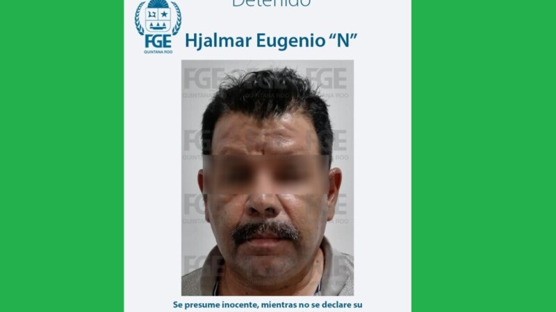 Detienen a vendedor de un vehículo con reporte de robo