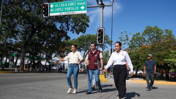 Avanza semaforización y rehabilitación de cruces en Cancún: Ana Paty Peralta