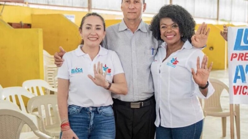 Continúa la violencia en Ecuador, asesinan a líder partidista