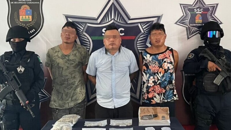 Tras una persecución, caen 3 narcomenudistas en Cancún
