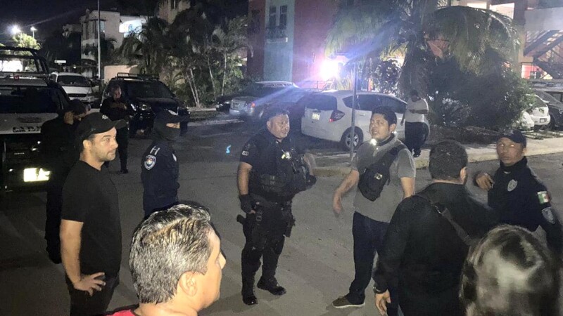 Rescatan a menor de edad en operativo en Cancún