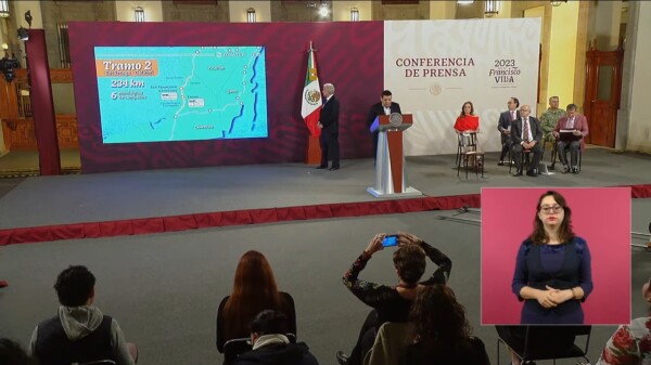 Sólo restan 10 kilómetros para concluir la obra del tramo 2 del Tren Maya; a la fecha registra 224 kilómetros de vía terminada de los 234 que integran el recorrido de Escárcega a Calkiní, Campeche, lo que representa 95.7 % de avance.