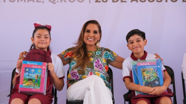 Con entrega de útiles, uniformes y mochilas Mara Lezama inaugura el ciclo escolar 2023-2024