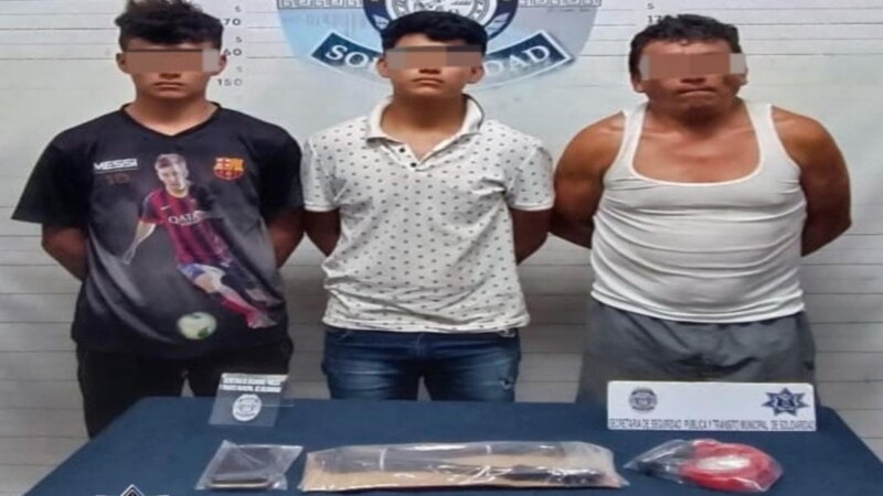 Frustran robo de motocicleta y detienen a tres en Playa del Carmen