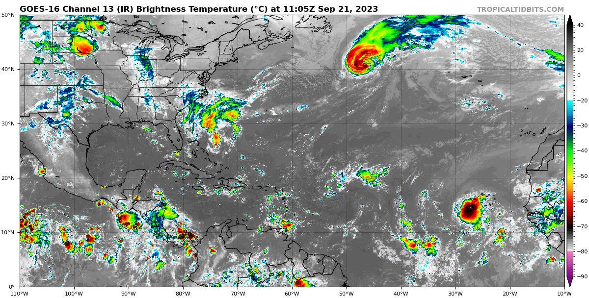 Pronóstico del clima para hoy jueves 21 de septiembre 2023 en Quintana Roo; cielo medio nublado y con chubascos para la entidad