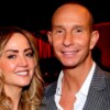 Andrea Legarreta niega dormir de "cucharita" con Erik Rubín