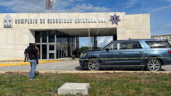 Atacan a balazos a transportista en el Aeropuerto de Cancún