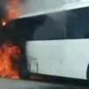 Arde autobús en carretera Cancún-Playa Del Carmen