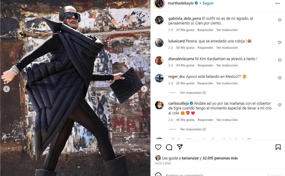 Critican a Martha Debayle por usar atuendo de 'cobija' en a la calle