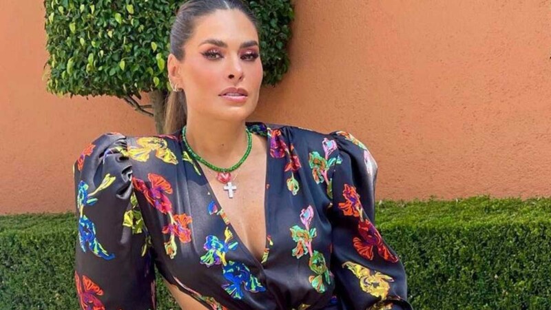 Galilea Montijo es captada llegando a casa de un santero