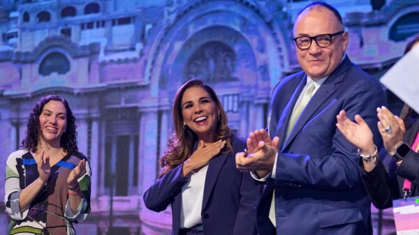 Mara Lezama presenta condiciones de inversión para la transformación digital de Quintana Roo