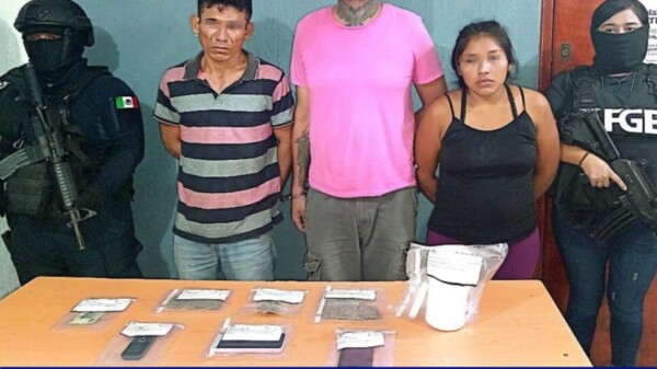 Infraganti caen tres narcomenudistas