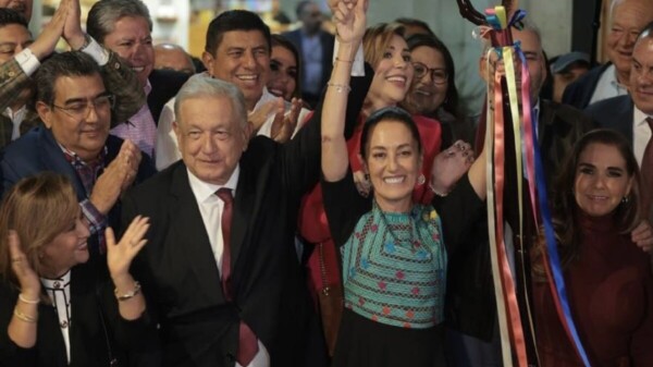 Sheinbaum a López Obrador, “continuaré con su legado”