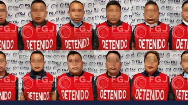 Condenan a 50 años de prisión a policías involucrados en masacre de migrantes