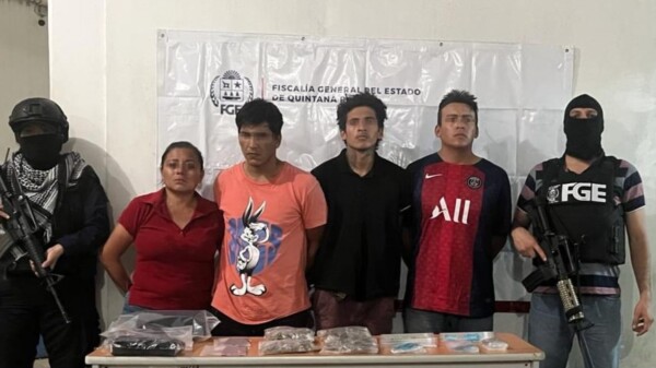 Detienen a cuatro narcomenudistas en Villas Otoch Paraíso